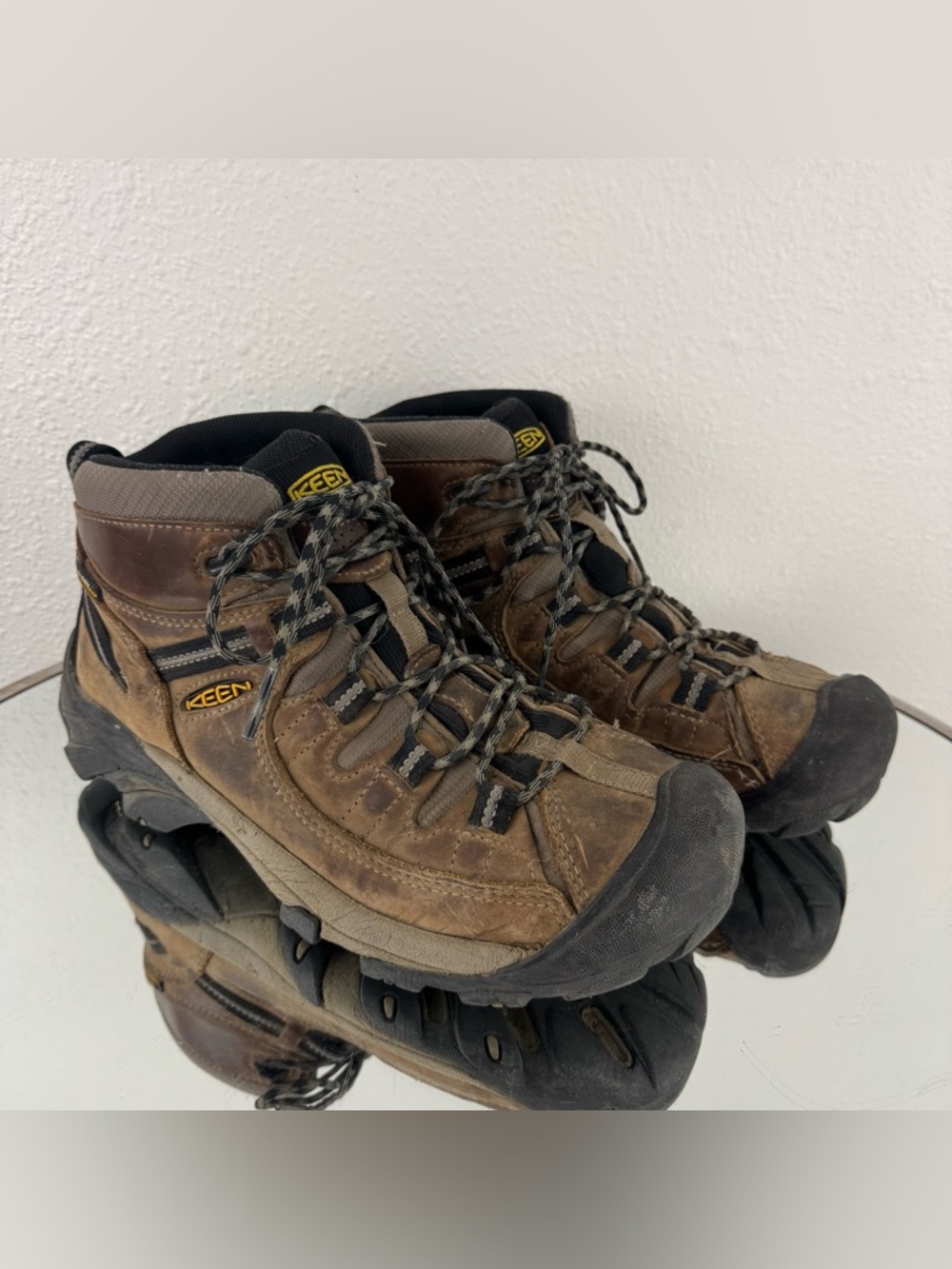 KEEN Mens Brown Leather Targhee II Mid Waterproof Outdoor Hiking Winter Boots - Picture 2 of 11
